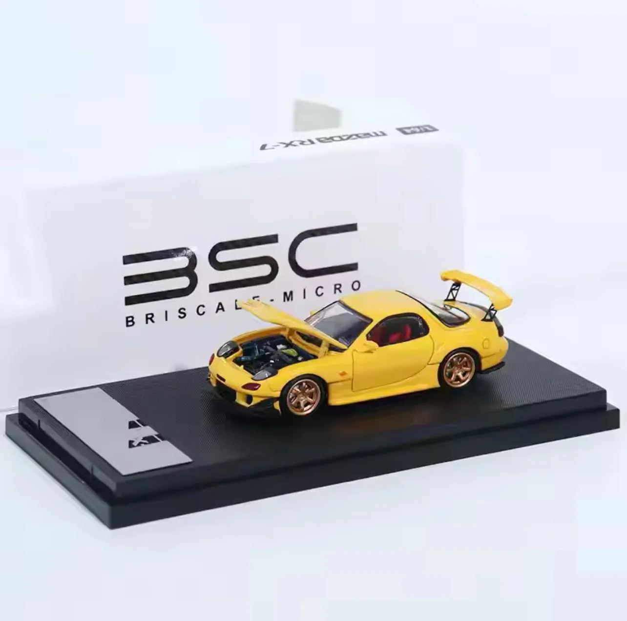 Bri Scale Model Mazda RX7 RE Amemiya