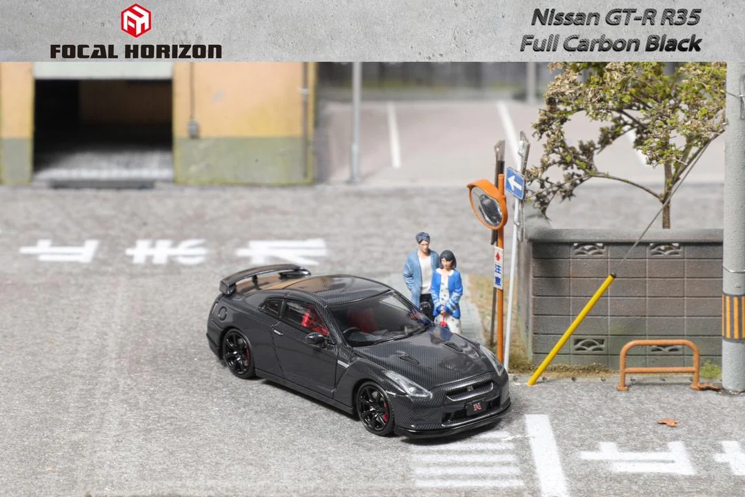 Focal Horizons Nissan R35 GTR Full Carbon - Image 5