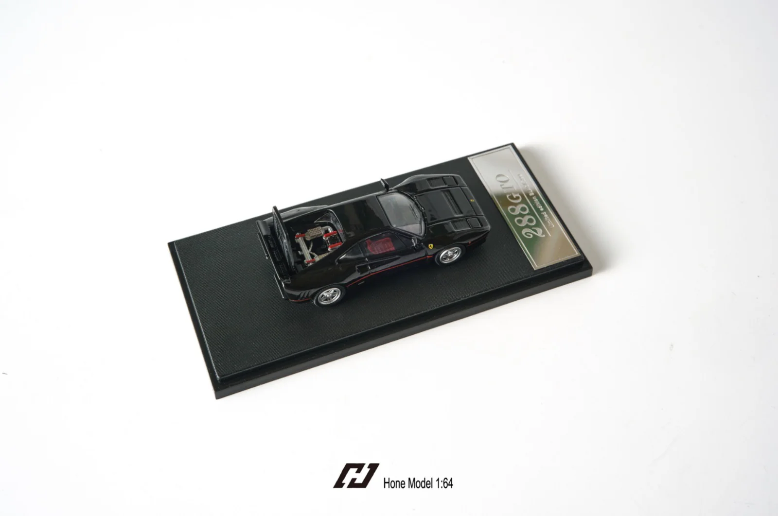 Hone Model Ferrari 288 GTO Black - Image 2