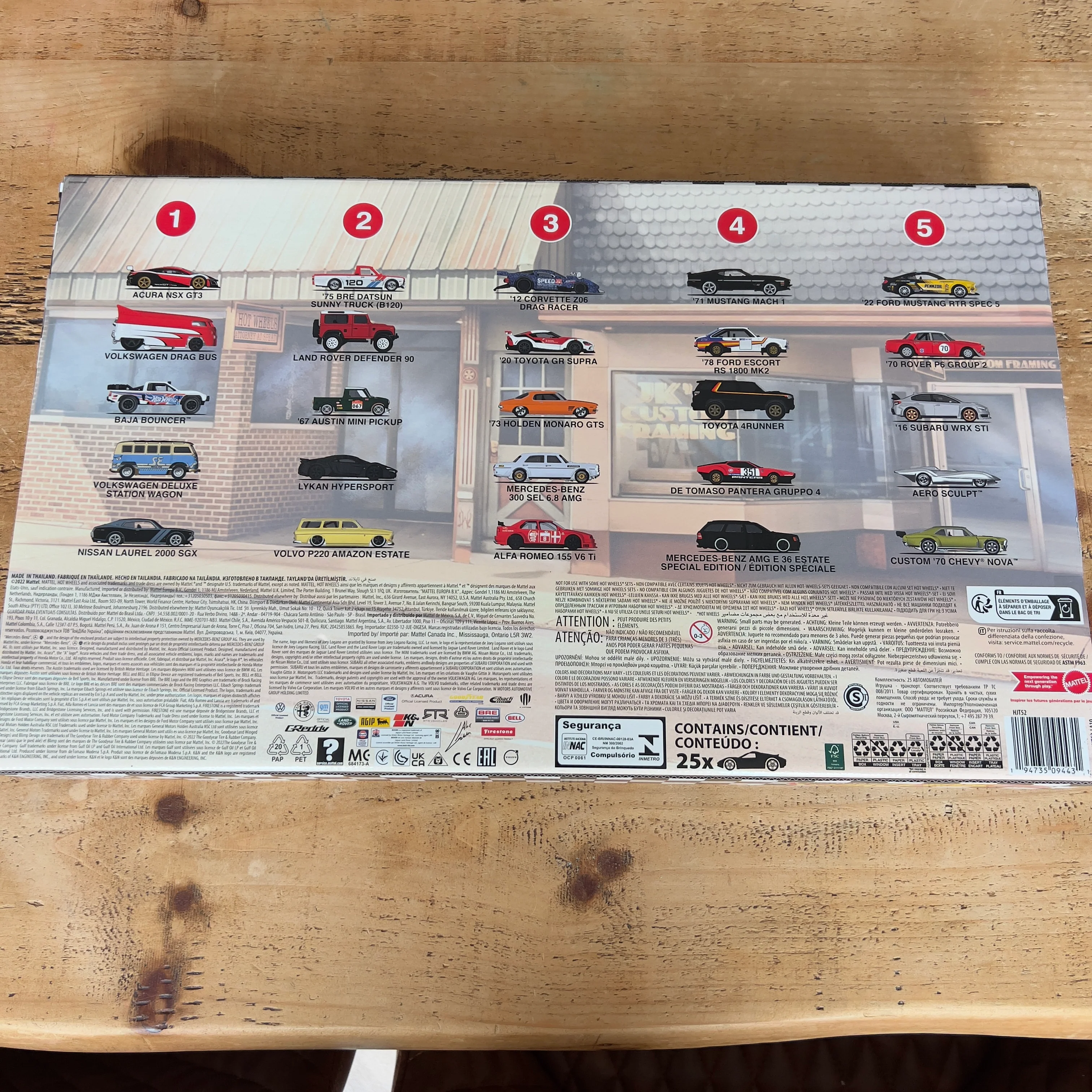 Hot Wheels 2022 Premium Boulevard Master Box Set Of 25 Cars - Image 9