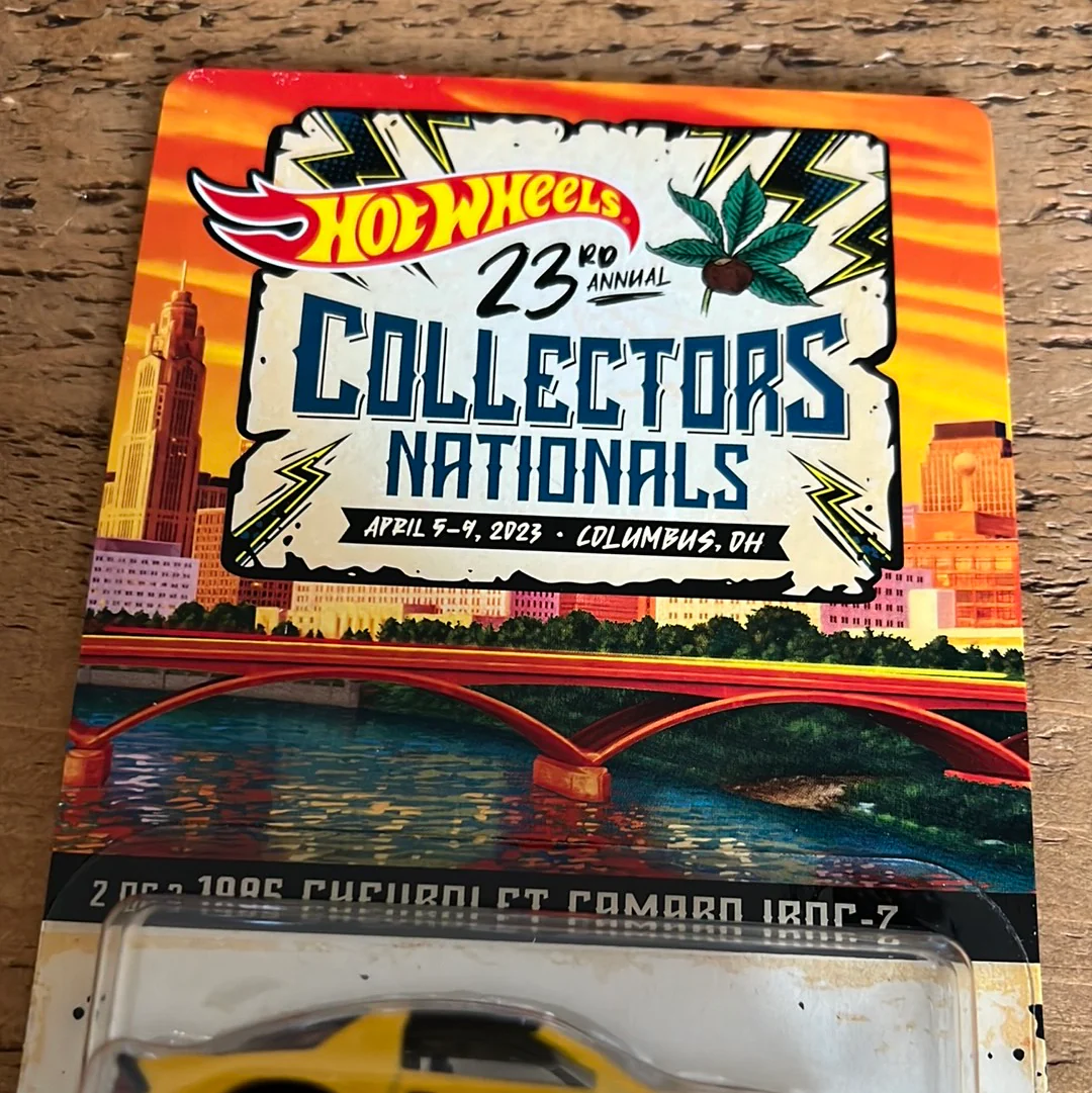Hot Wheels Convention 1985 Chevrolet Camaro Iroc Z - Image 3