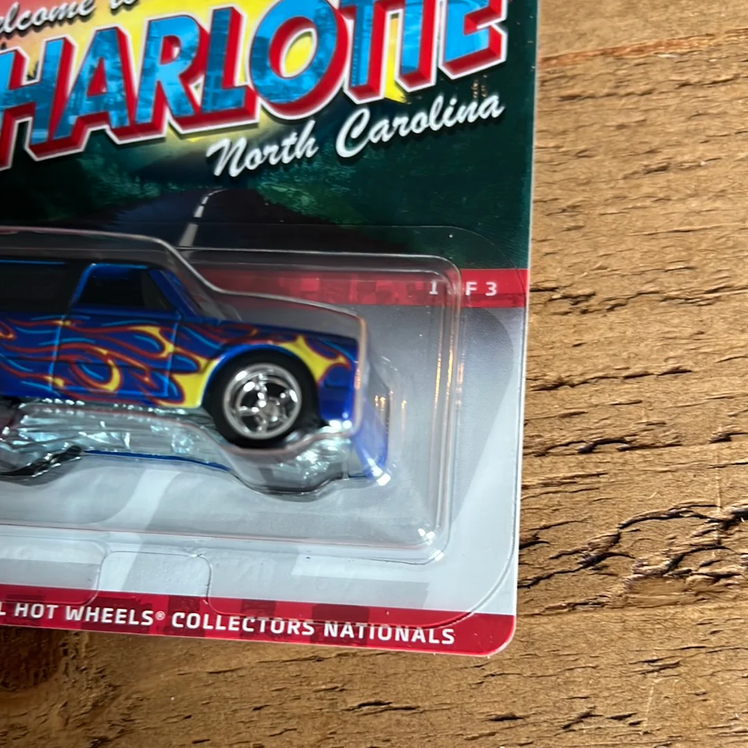 Hot Wheels Convention 70 2WD Chevy Blazer - Image 5