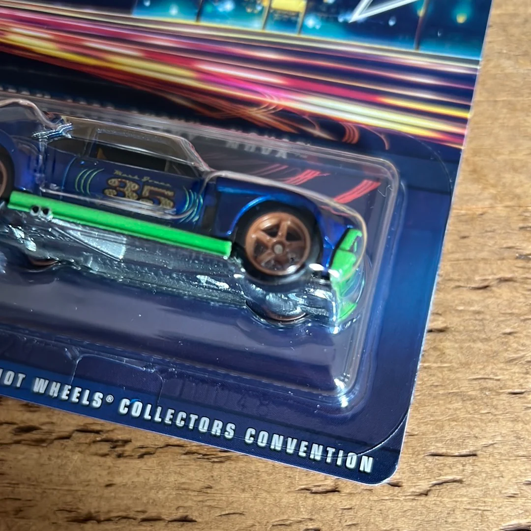 Hot Wheels Convention Custom 1970 Chevy Nova - Image 4