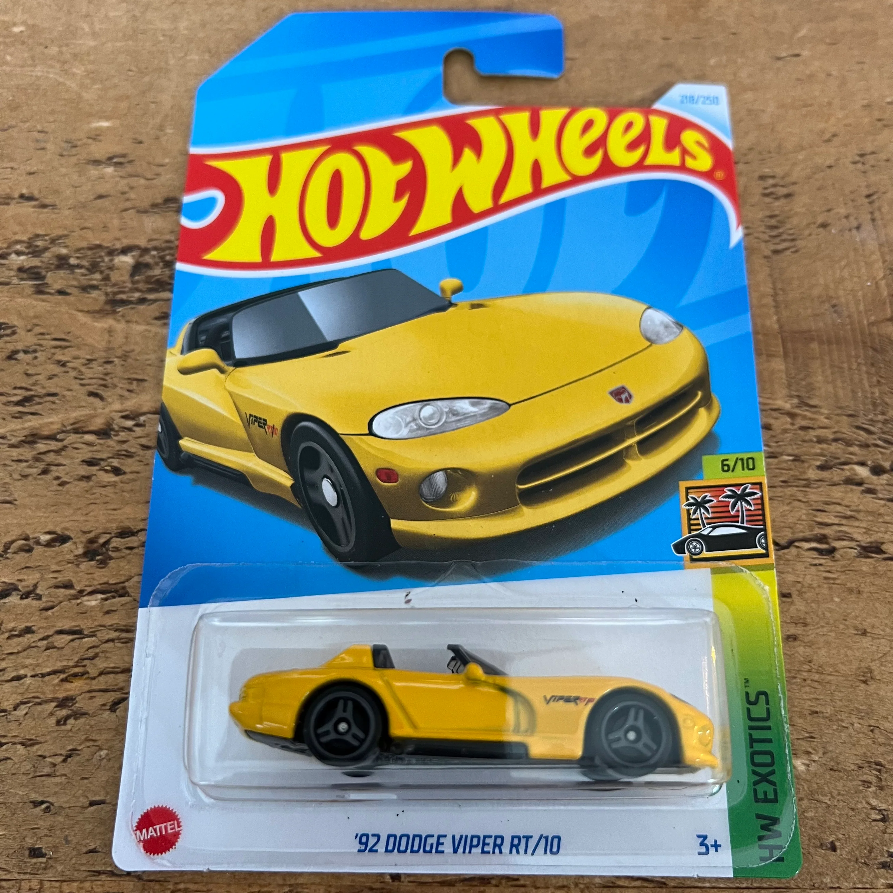 Hot Wheels Mainline ā92 Dodge Viper RT/10