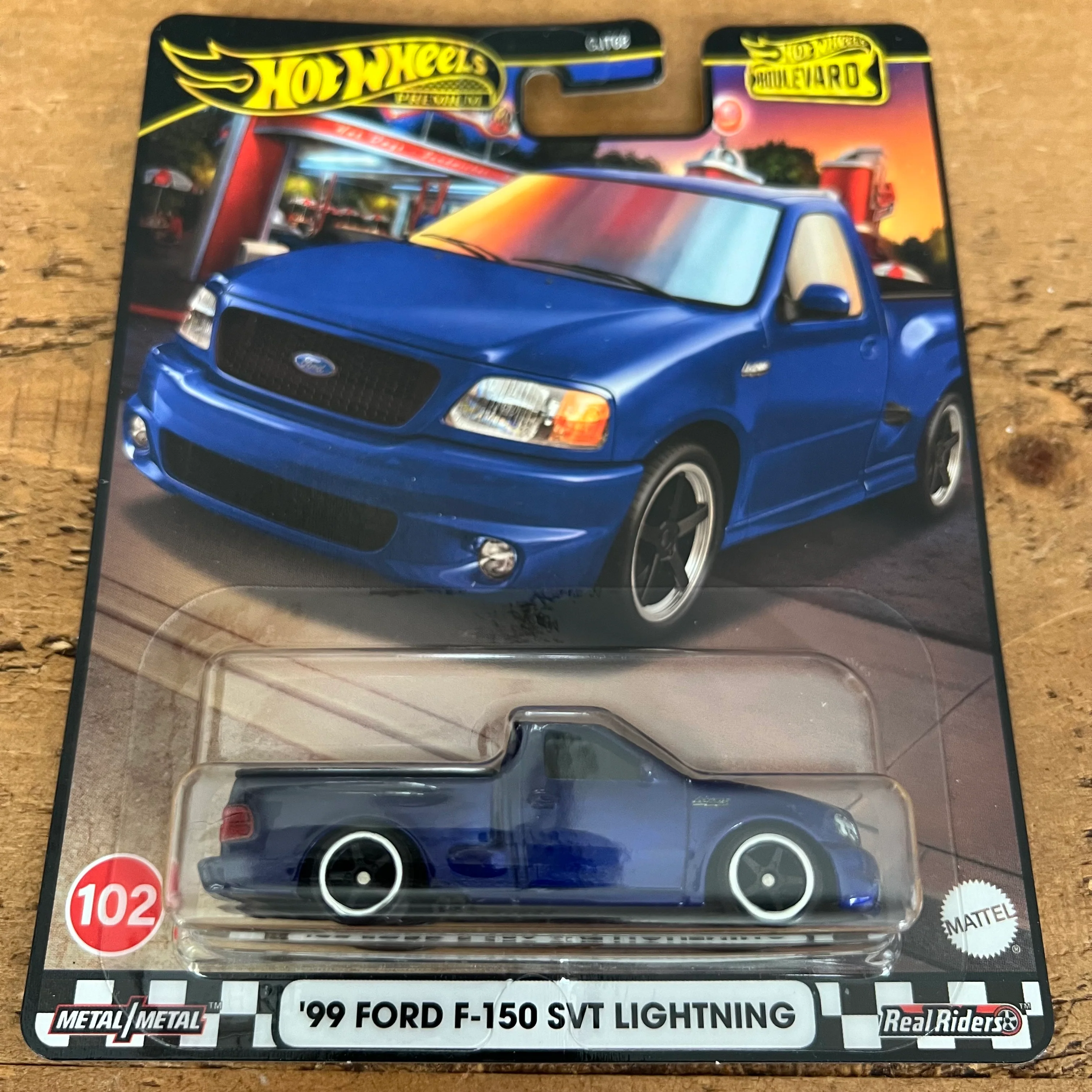 Hot Wheels Premium Boulevard 99 Ford F150 Lightning