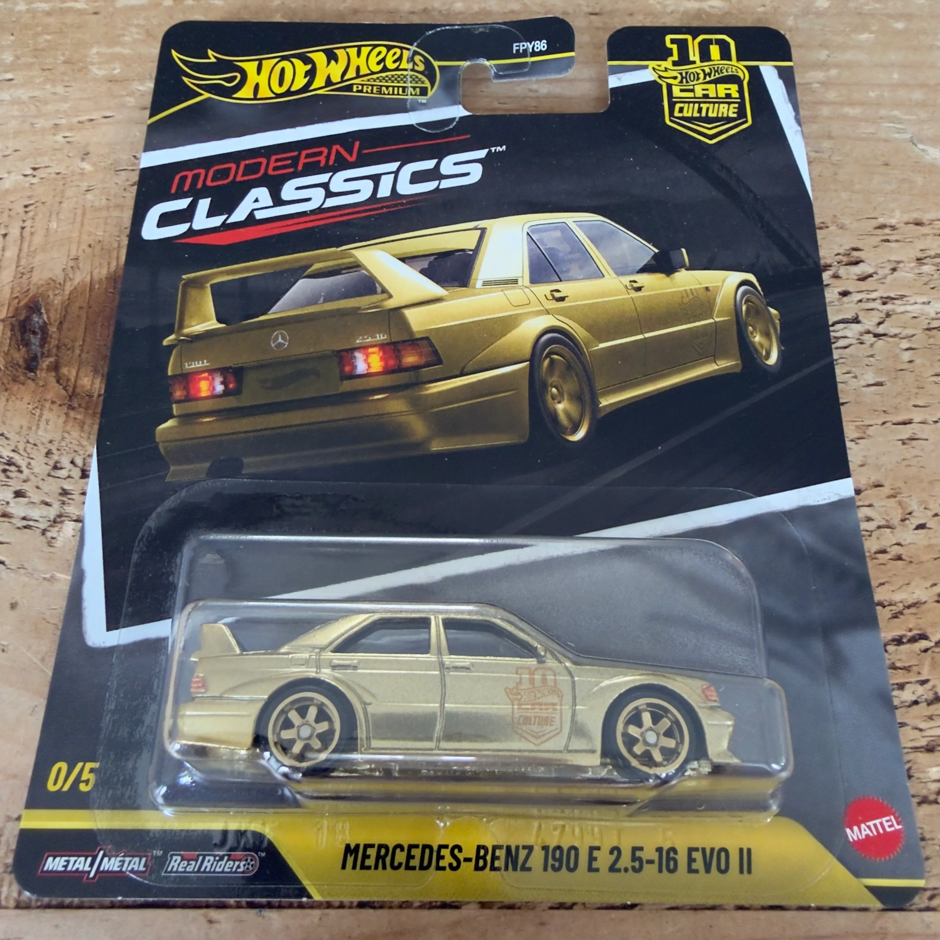 Hot Wheels Premium Chase Modern Classics Mercedes Benz 190E 2.5-16 Evo II