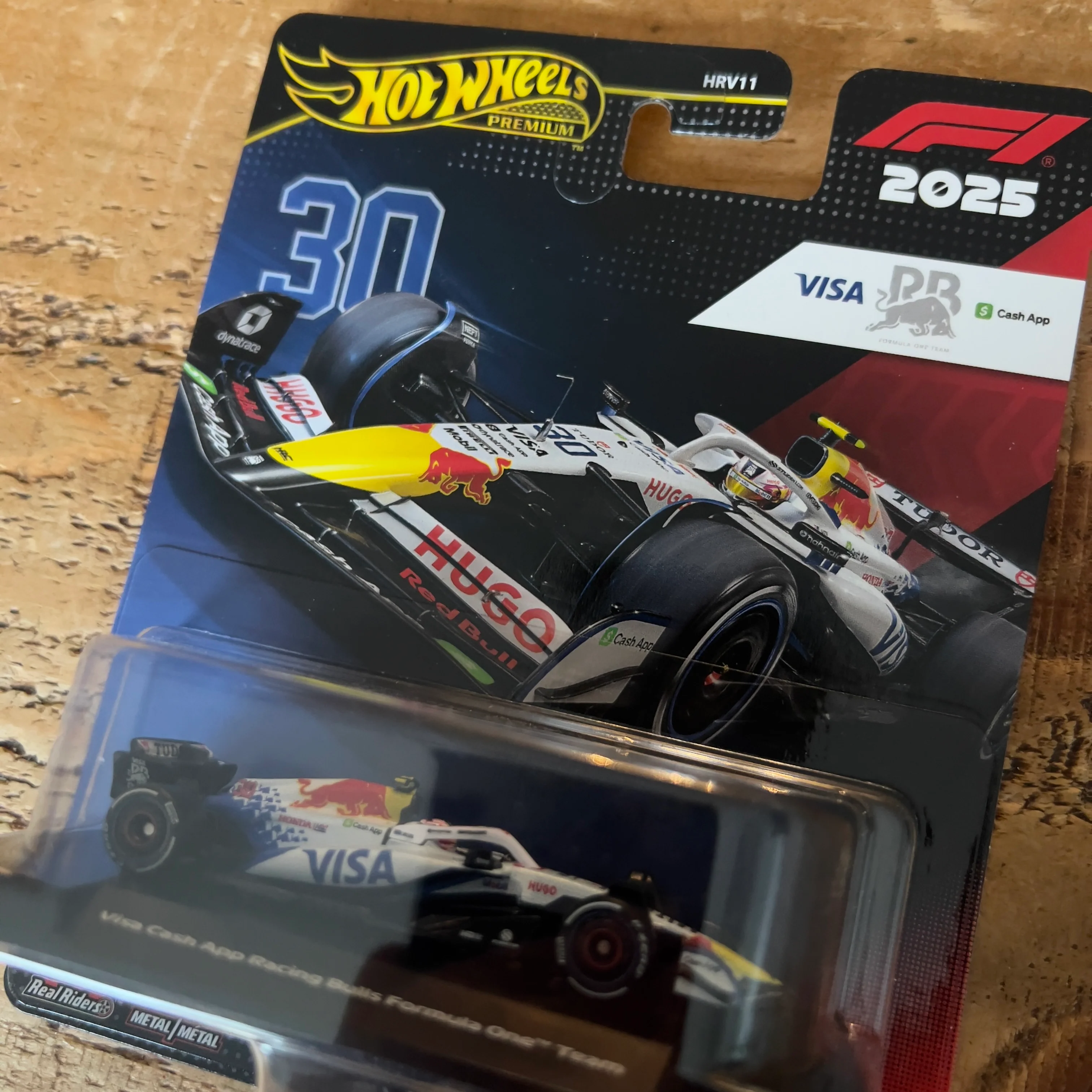 Hot Wheels Premium Formula 1 Visa Cash App Red Bull #30 Liam Lawson - Image 2