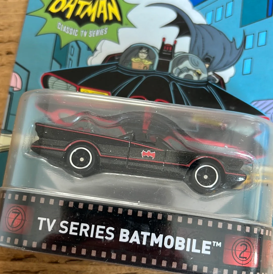 Hot Wheels Premium Retro Entertainment Batman TV Series Batmobile - Image 2