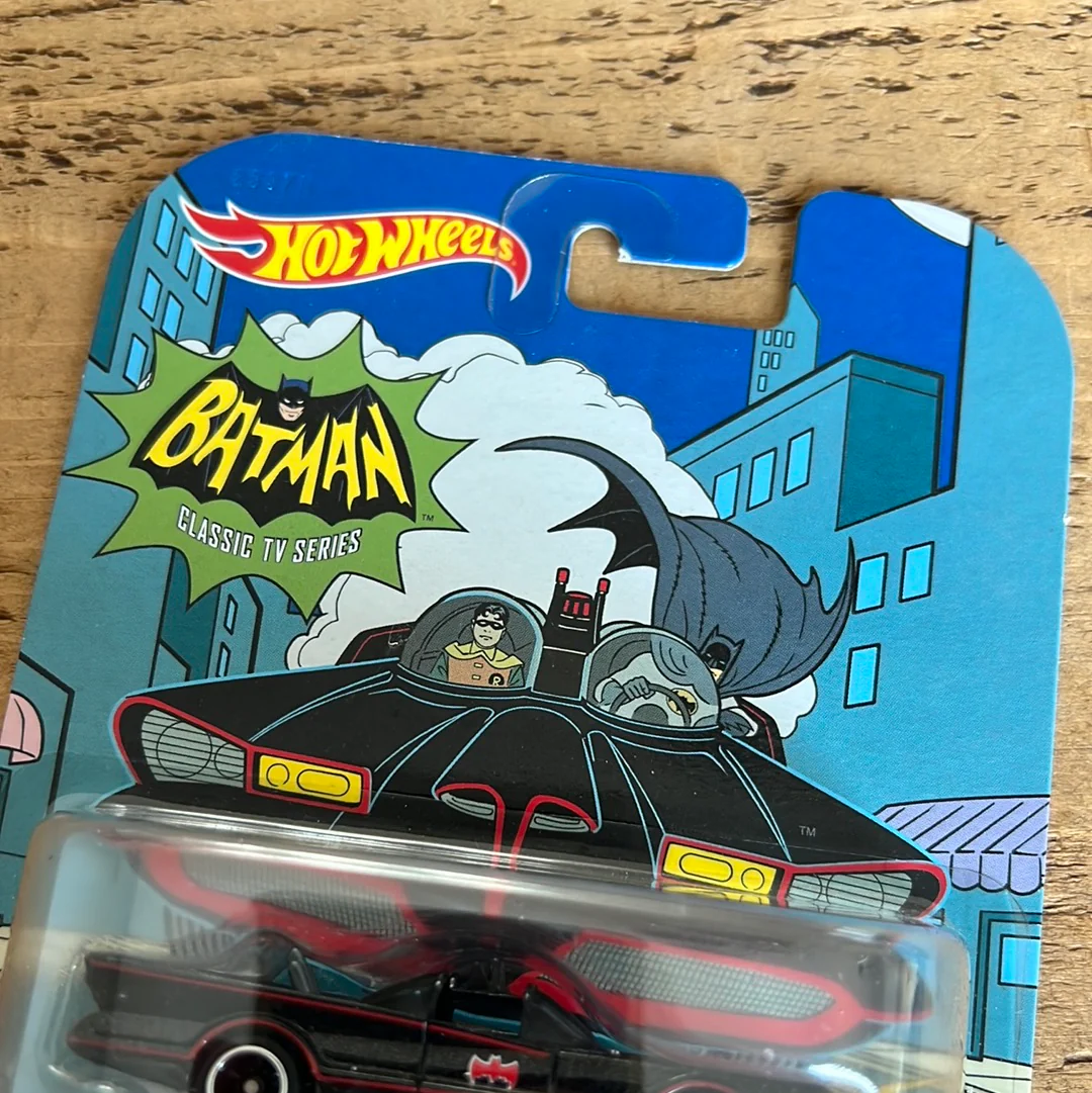 Hot Wheels Premium Retro Entertainment Batman TV Series Batmobile - Image 3