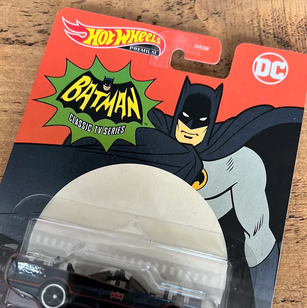 Hot Wheels Premium TV Series Batmobile - Image 3