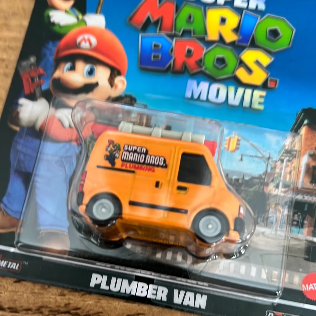 Hot Wheels Retro Entertainment Mario Bros Plumber Van - Image 2