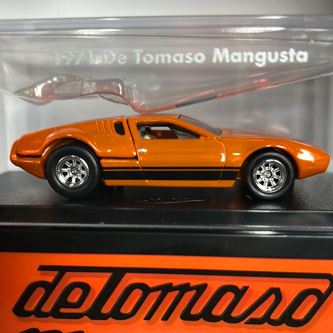 Hot Wheels RLC Acrylic 1971 De Tomaso Mangusta - Image 2