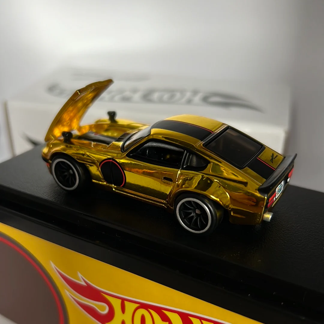 Hot Wheels RLC Acrylic Custom 72 Datsun 240Z Greddy - Image 2