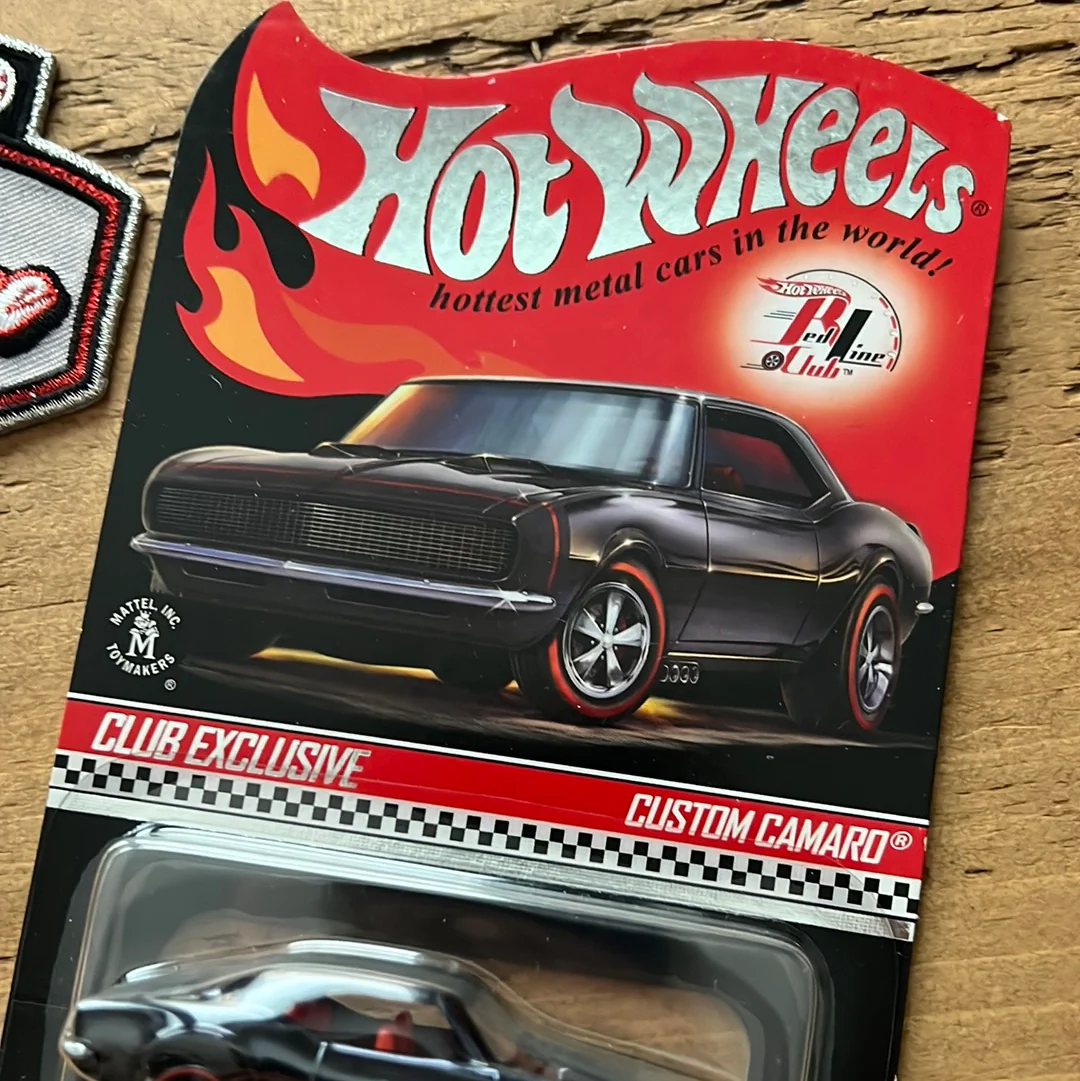 Hot Wheels RLC Chevrolet Camaro With Patch And Pin - Image 3