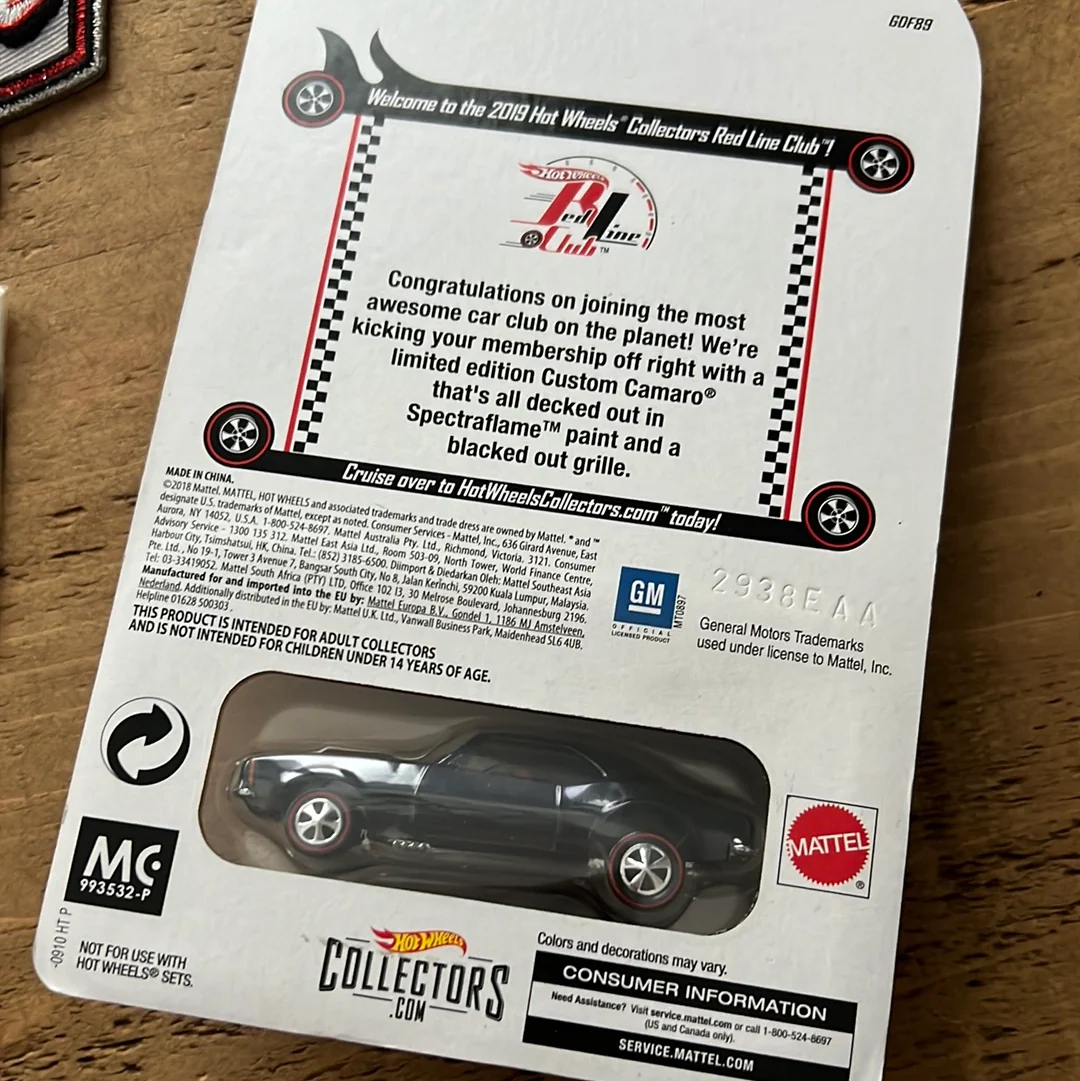 Hot Wheels RLC Chevrolet Camaro With Patch And Pin - Image 5