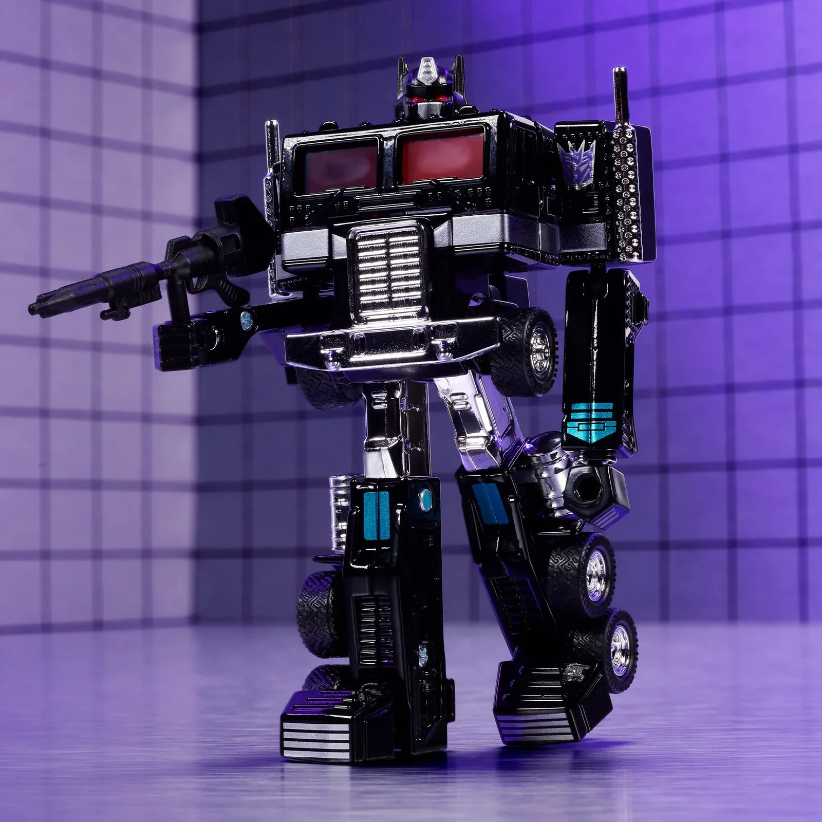 Hot Wheels RLC Transformers Nemesis Prime - Image 3