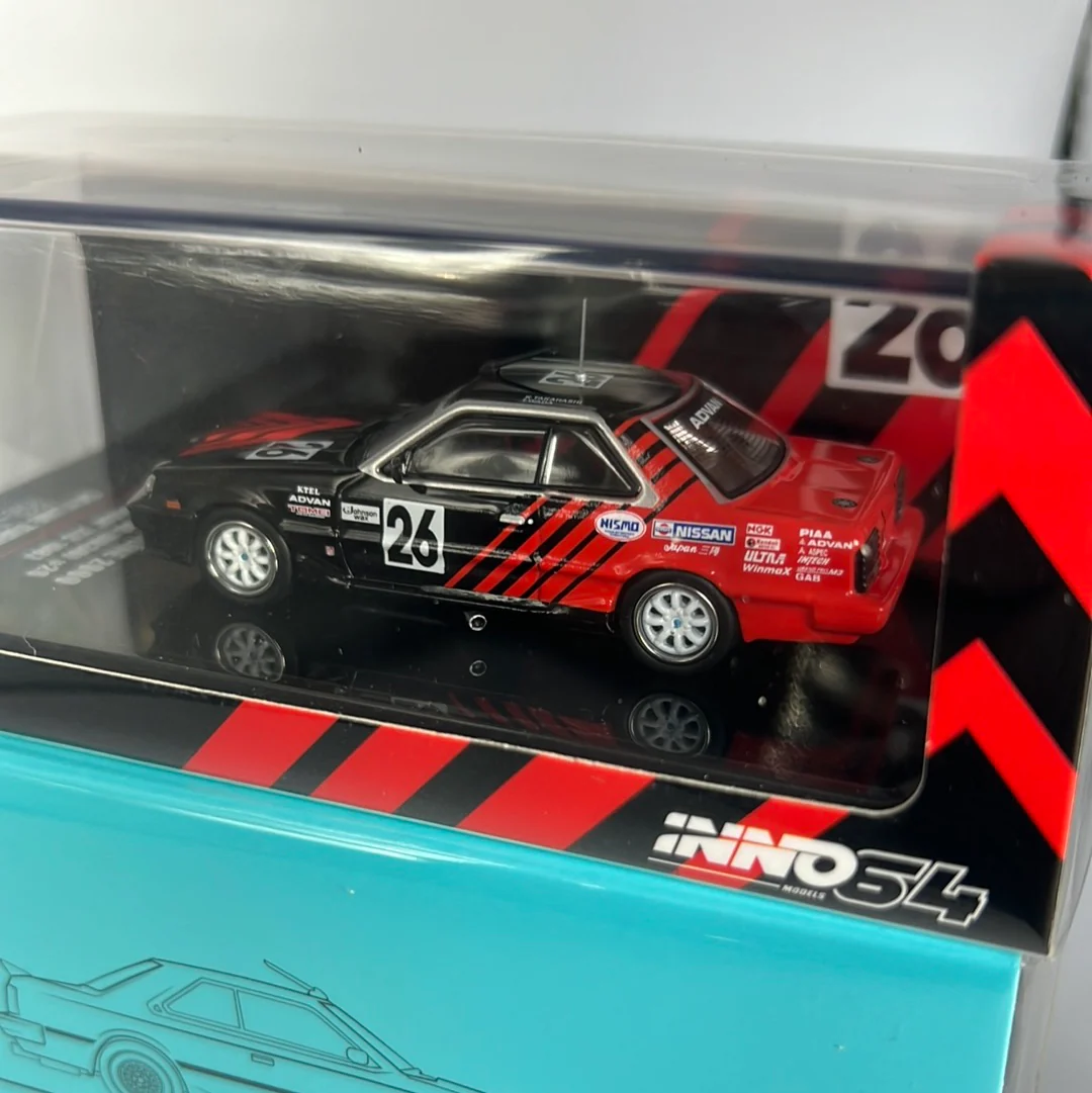 Inno64 Nissan Skyline 2000 RS Turbo Advan - Image 4