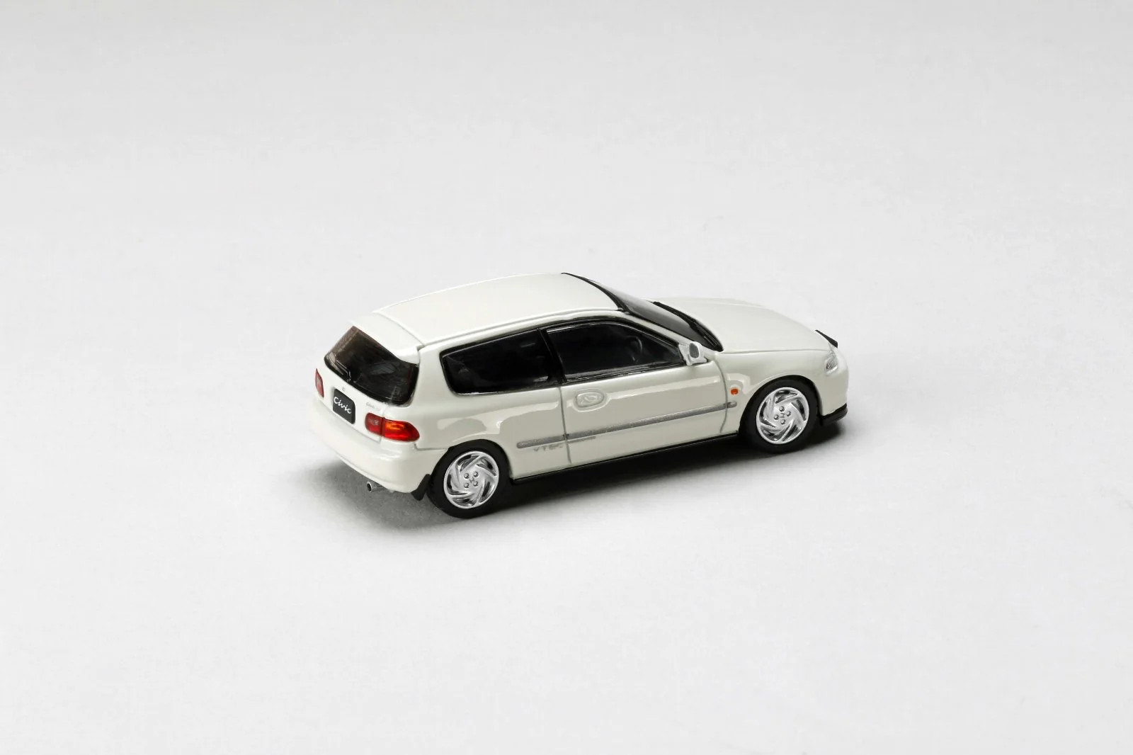 JDM 64 Honda Civic EG6 SIR White - Image 2