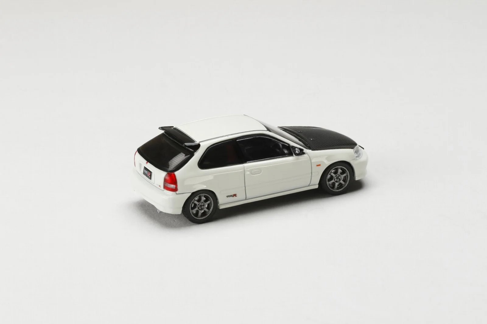 JDM 64 Honda Civic EK9 Type R White Modified - Image 2