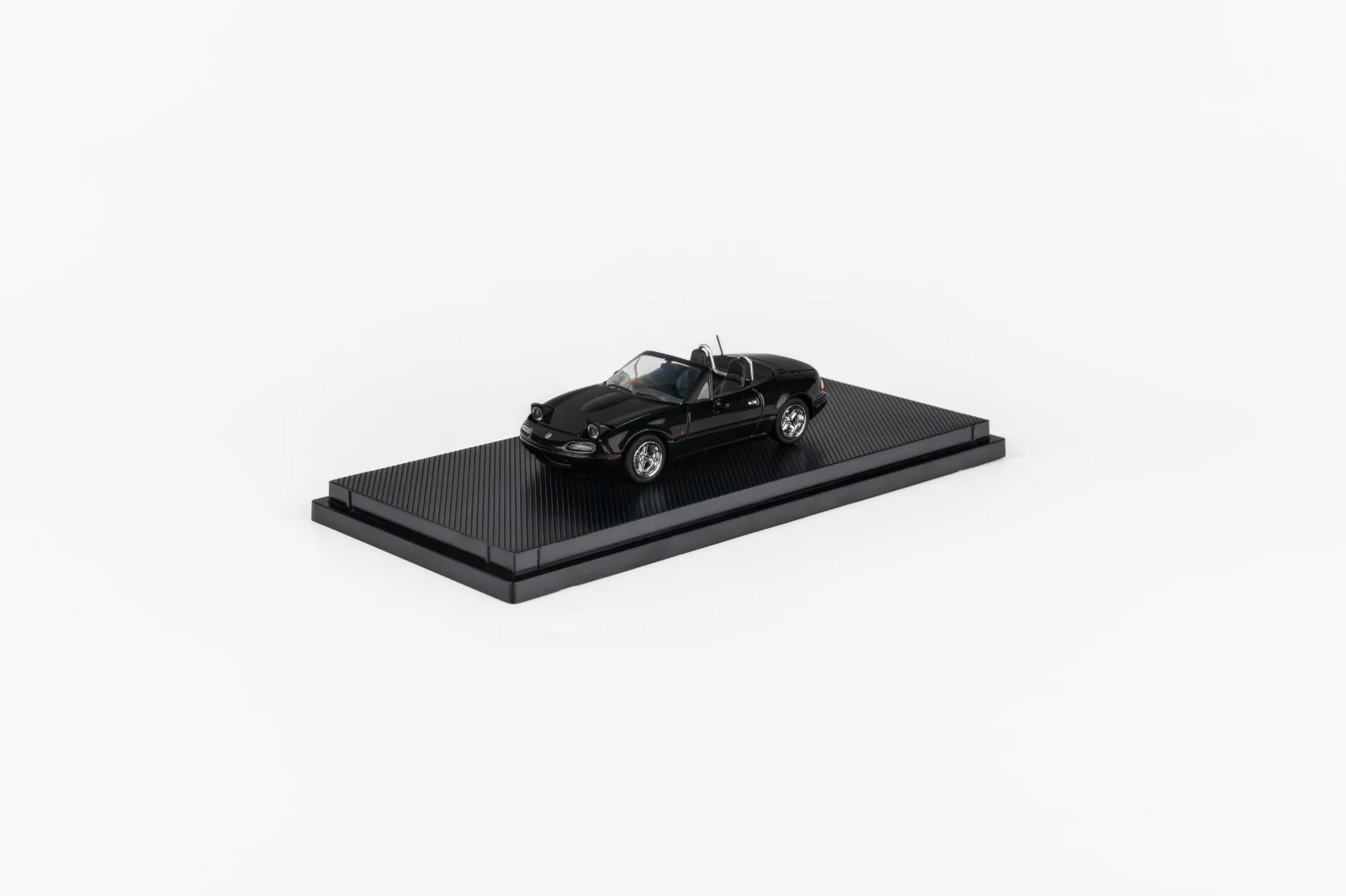 Micro Turbo Mazda MX5 Eunos Roadster Black - Image 2