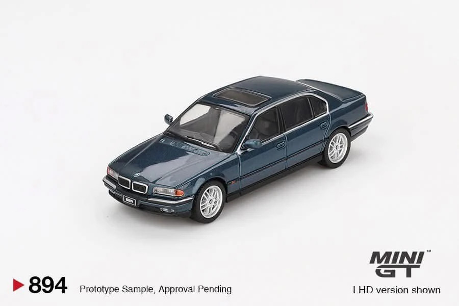 Mini GT BMW 750IL Sorrento Blue Metallic #894
