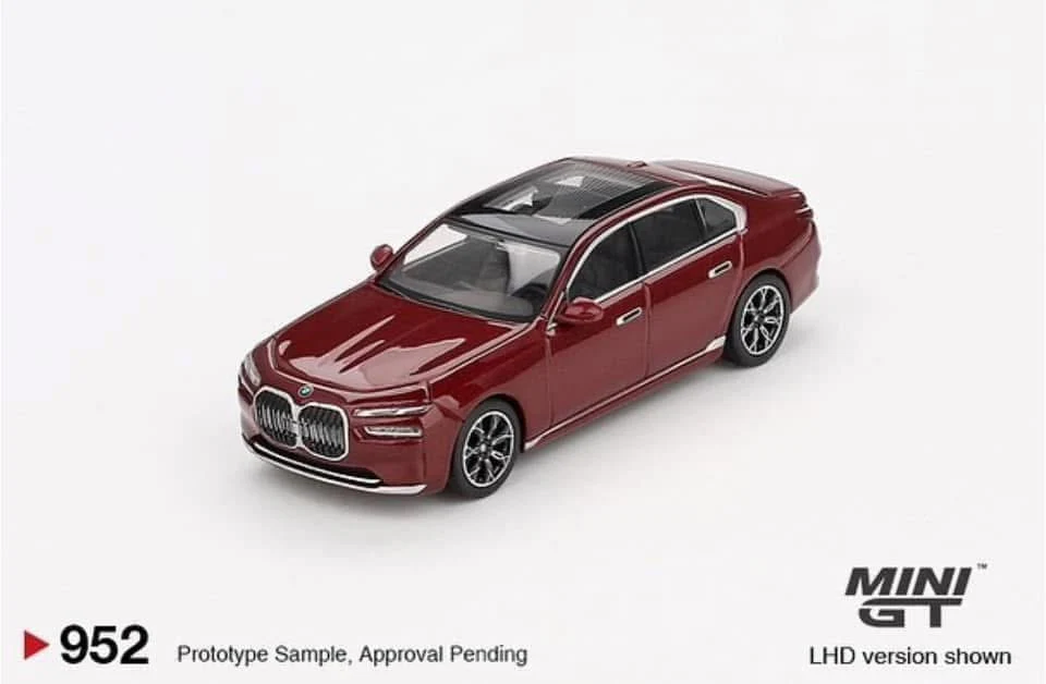 Mini GT BMW i7 xDrive60 #952