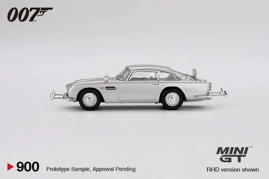 Mini GT James Bond Goldfinger Aston Martin DB5 #900 - Image 3