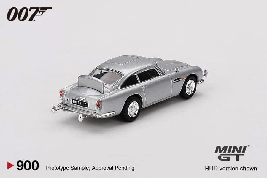 Mini GT James Bond Goldfinger Aston Martin DB5 #900 - Image 4