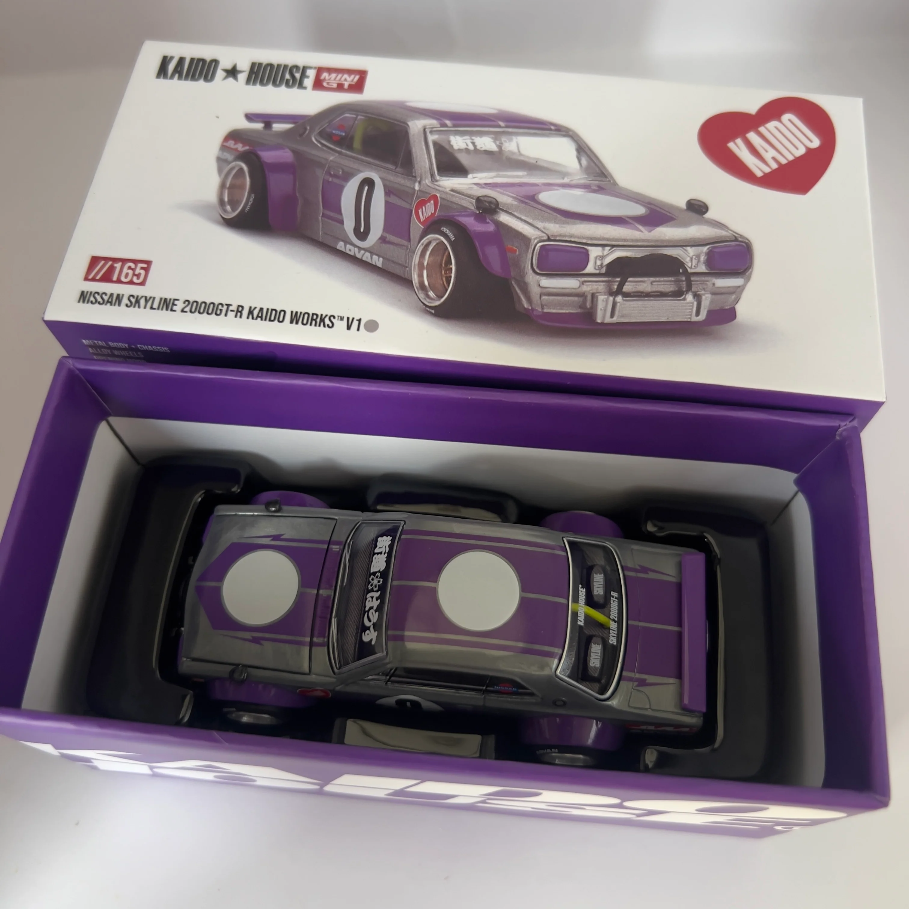 Mini GT x Kaido House Nissan Skyline 2000GTR V1 Chase #165 - Image 4