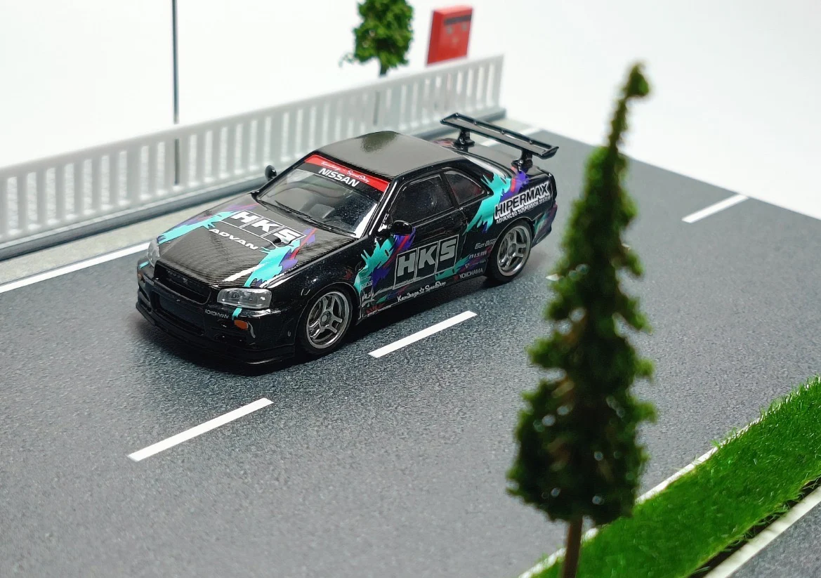 Model Collect Nissan Skyline R34 GTR HKS