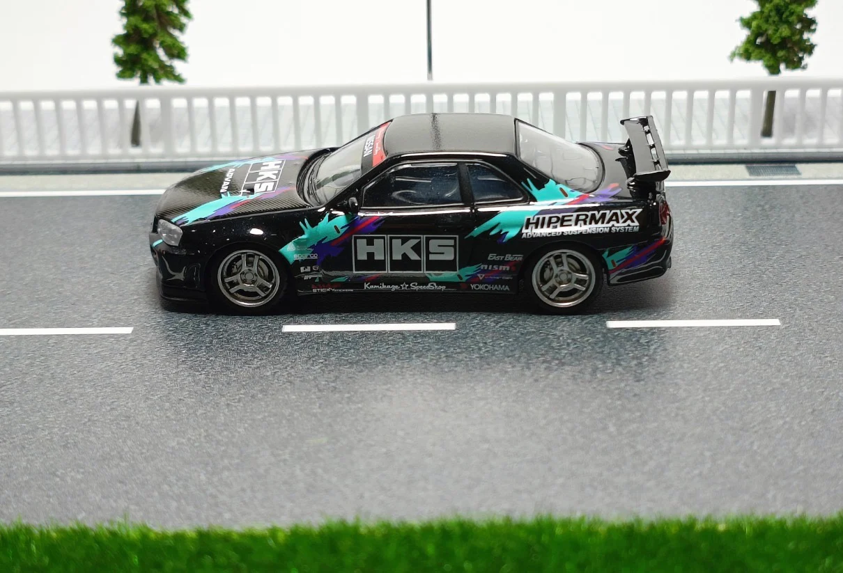 Model Collect Nissan Skyline R34 GTR HKS - Image 2