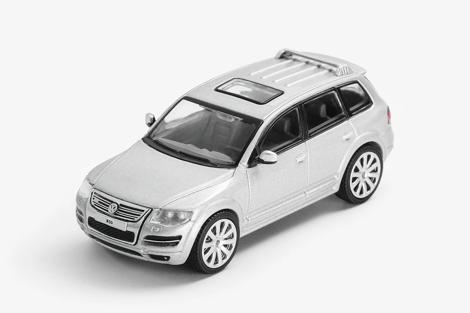 Shadow Volkswagen Touareg R50 Silver