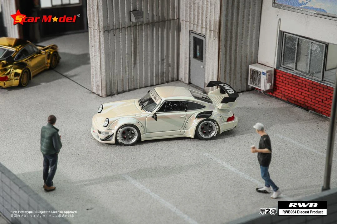 Star Model Porsche 993 RWB Pearl White