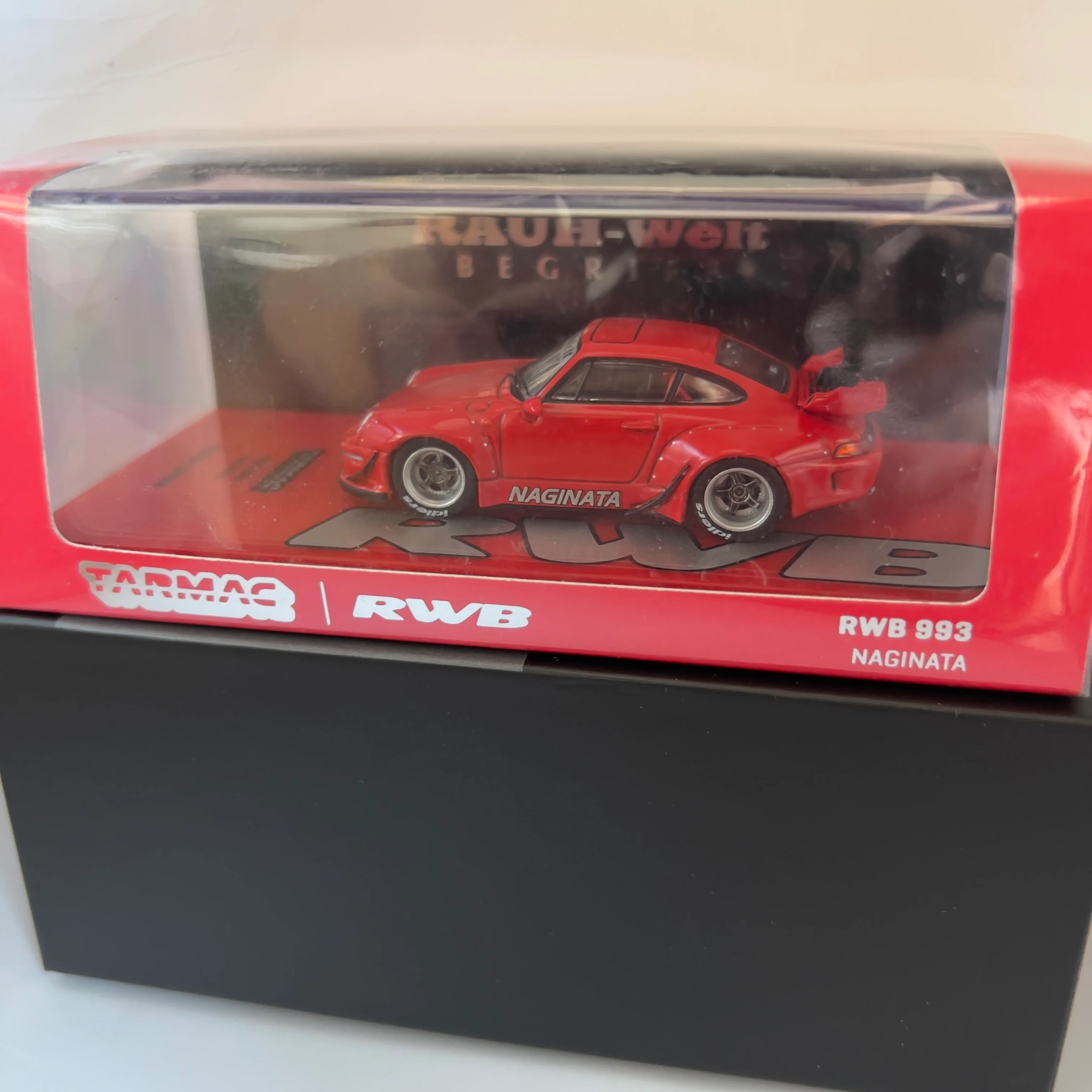 Tarmac Works Porsche 993 RWB Naginata USA Special Edition - Image 3