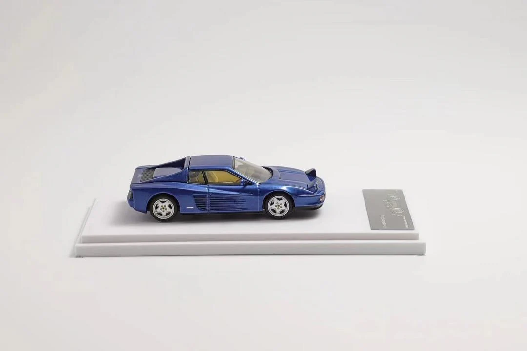 XF Model Ferrari Testarossa Blue
